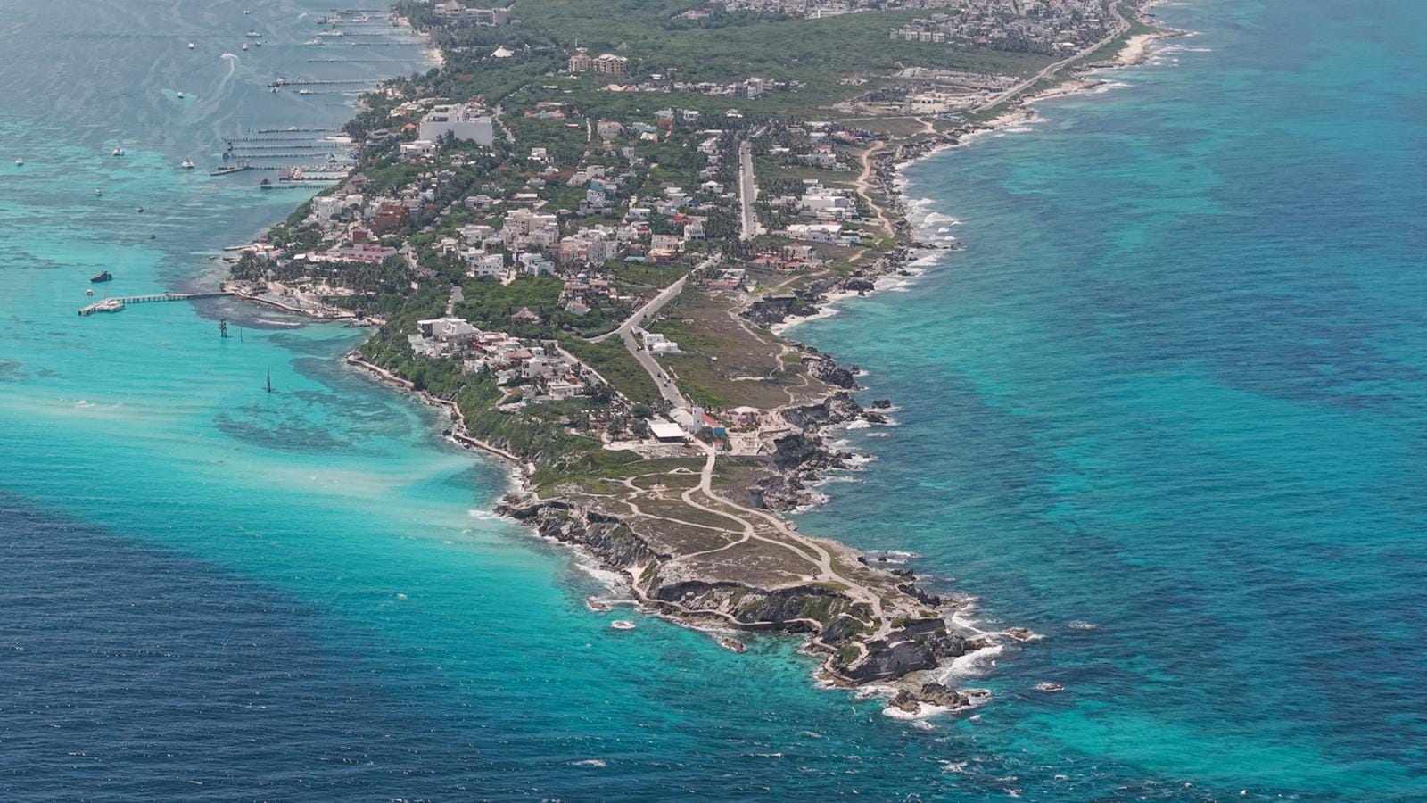 Top-down aerial view of Punta Sur, the narrow southern point of Isla Mujeres